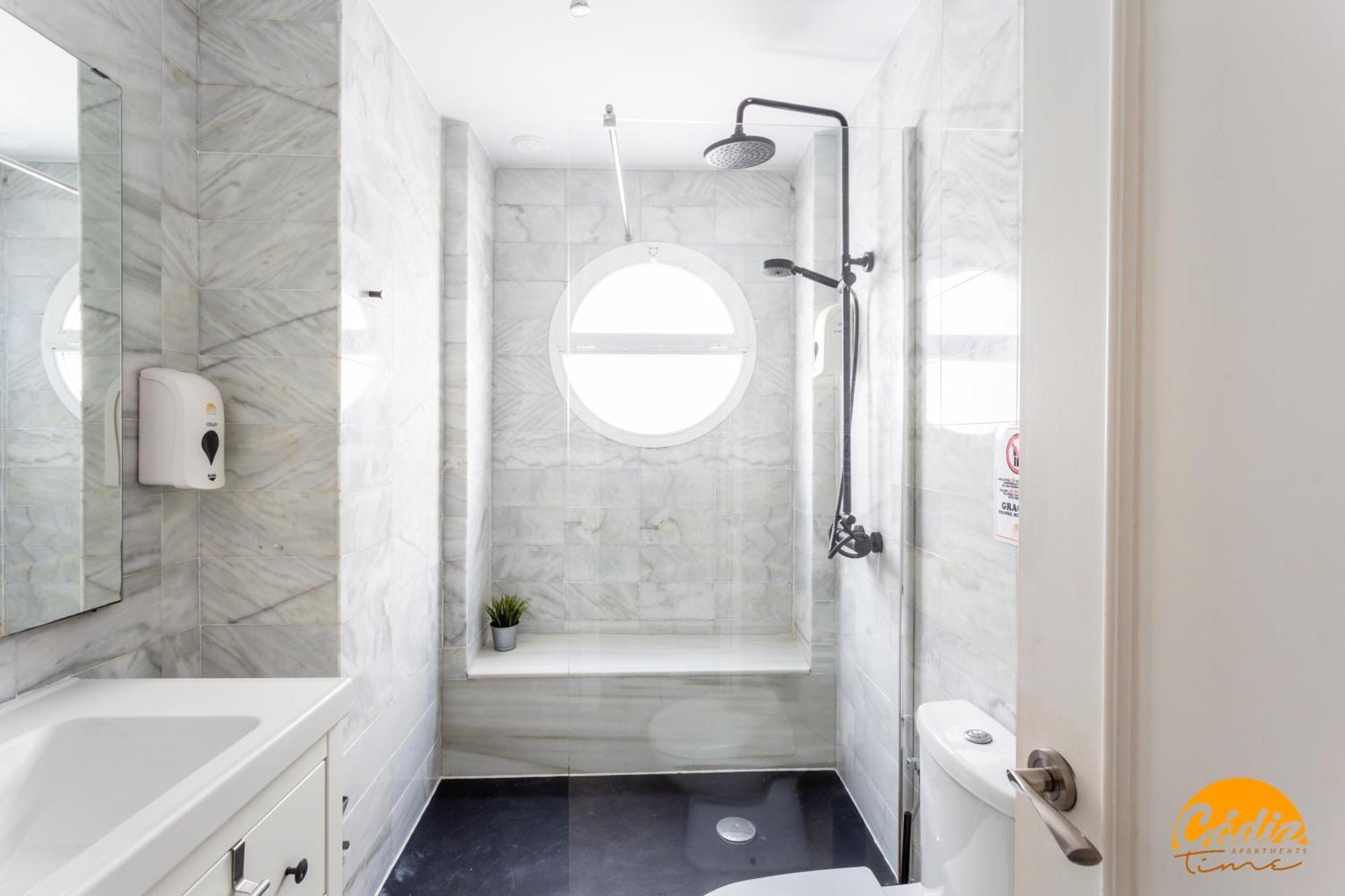 Cadiz Cinema By Cadiz Time Apartment Bagian luar foto