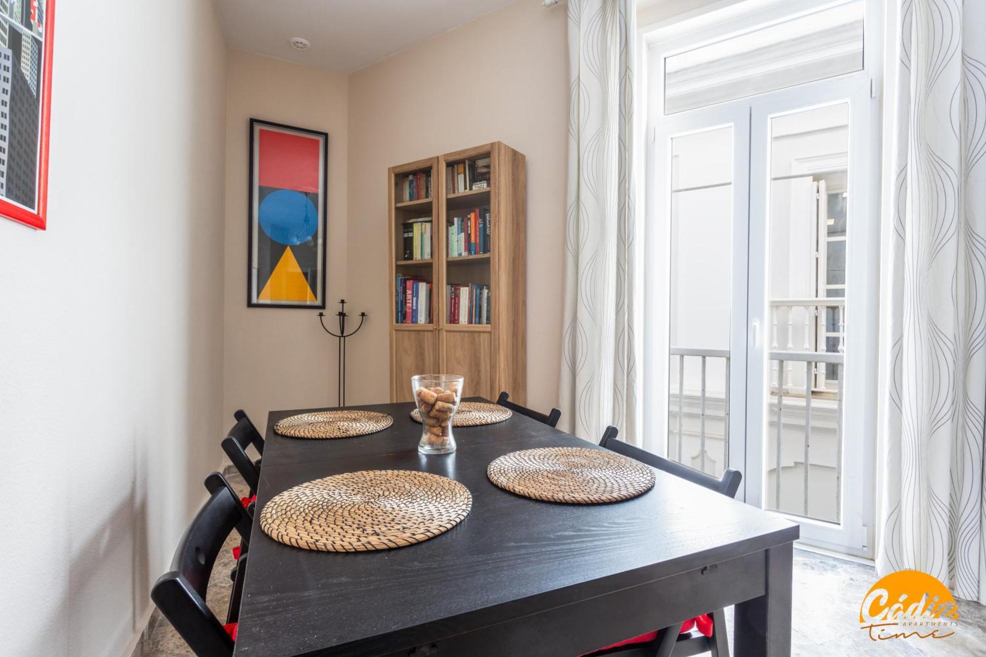 Cadiz Cinema By Cadiz Time Apartment Bagian luar foto